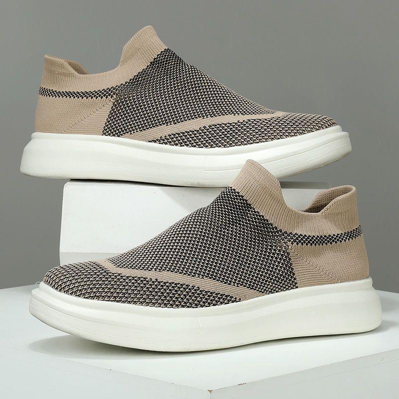 Sports Walking Men's Shoes Autumn Fly-woven Mesh Soft Sole Loose and Breathable Sports and Leisure One-pedal Lazy Shoes Men