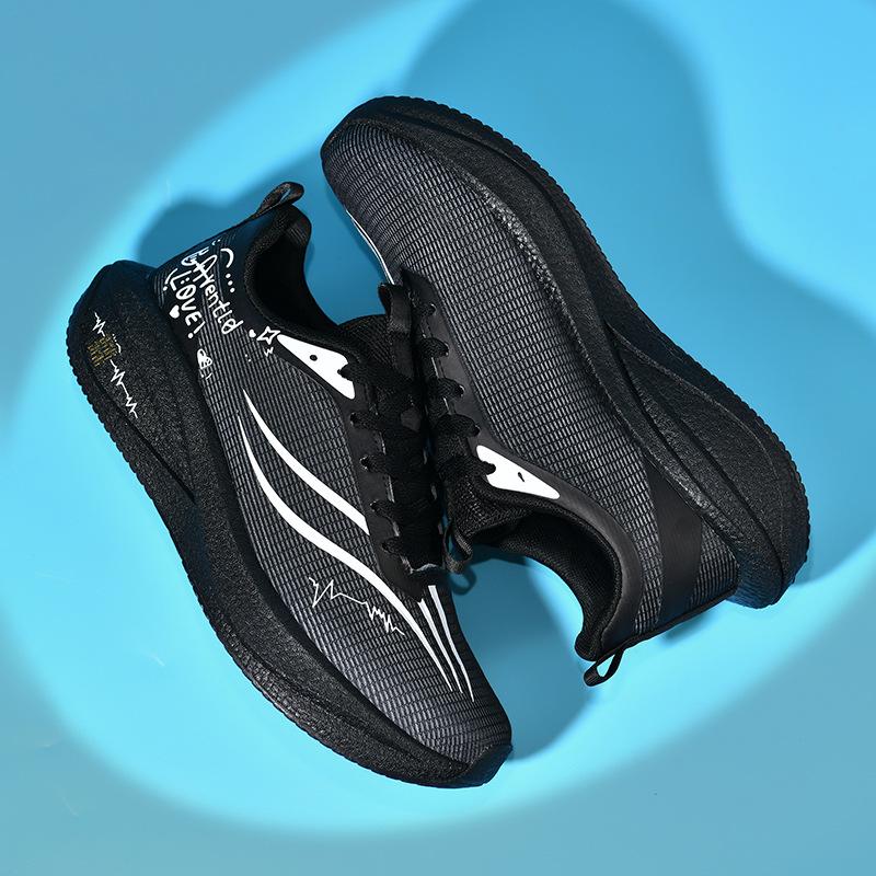 

Graffiti carbon board running shoes Feidian new middle school students physical test running shoes spring and summer mesh racing shock absorption old 45