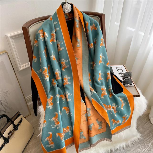 Luxusní kašmírový šátek Zimní Dámské Šály Pašmína Teplá Deka Zábaly Dámská šátek Foulard Bandana Značka Silný potisk šátky