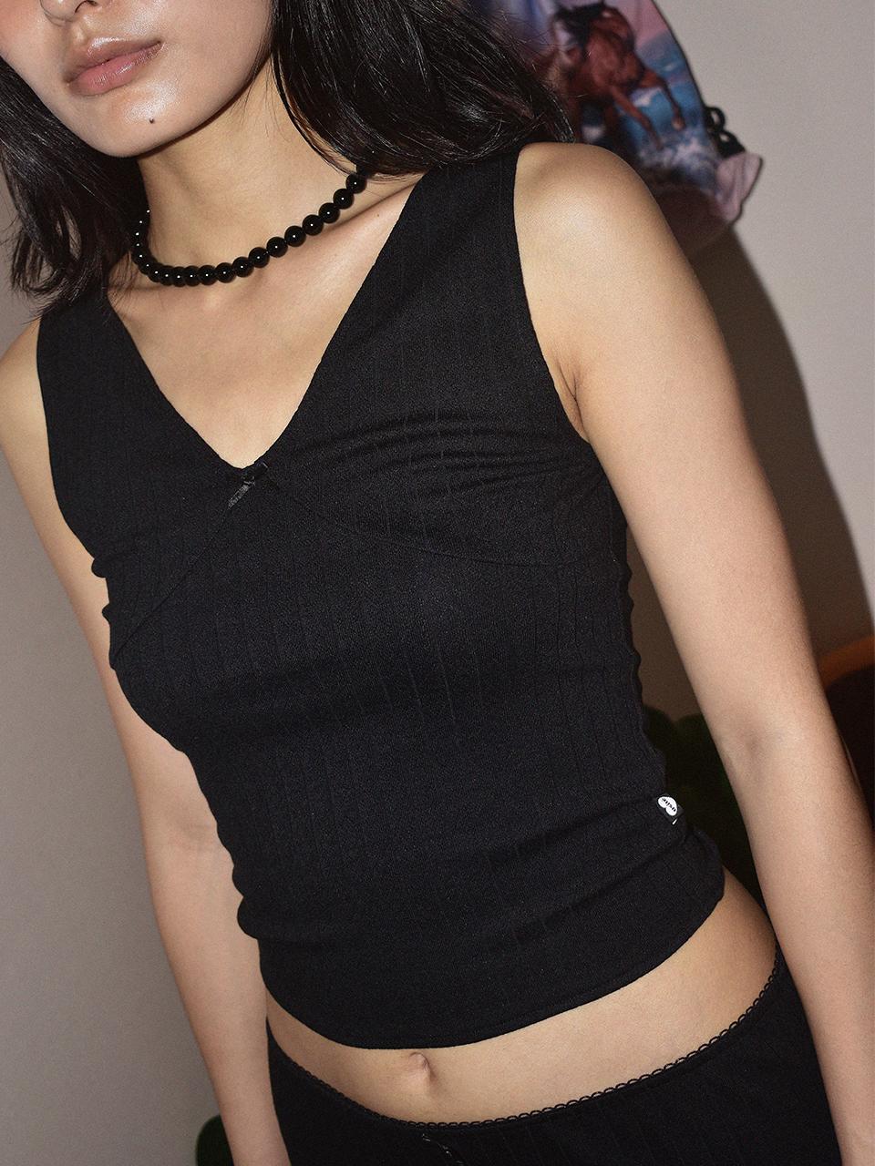 Yujite Heart Punch Slow Top, Black Sleeveless Top Black/Free