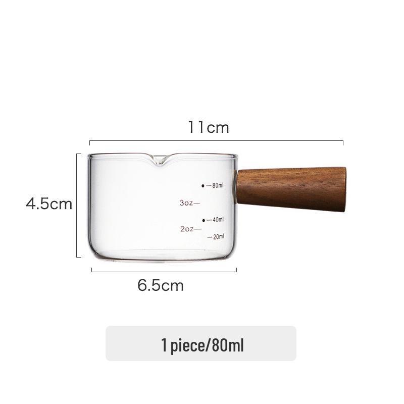 

Heat-Resistant Glass Milk Jug with Wooden Handle & Measurement Markings, Ideal for Coffee, Baking & Household Use