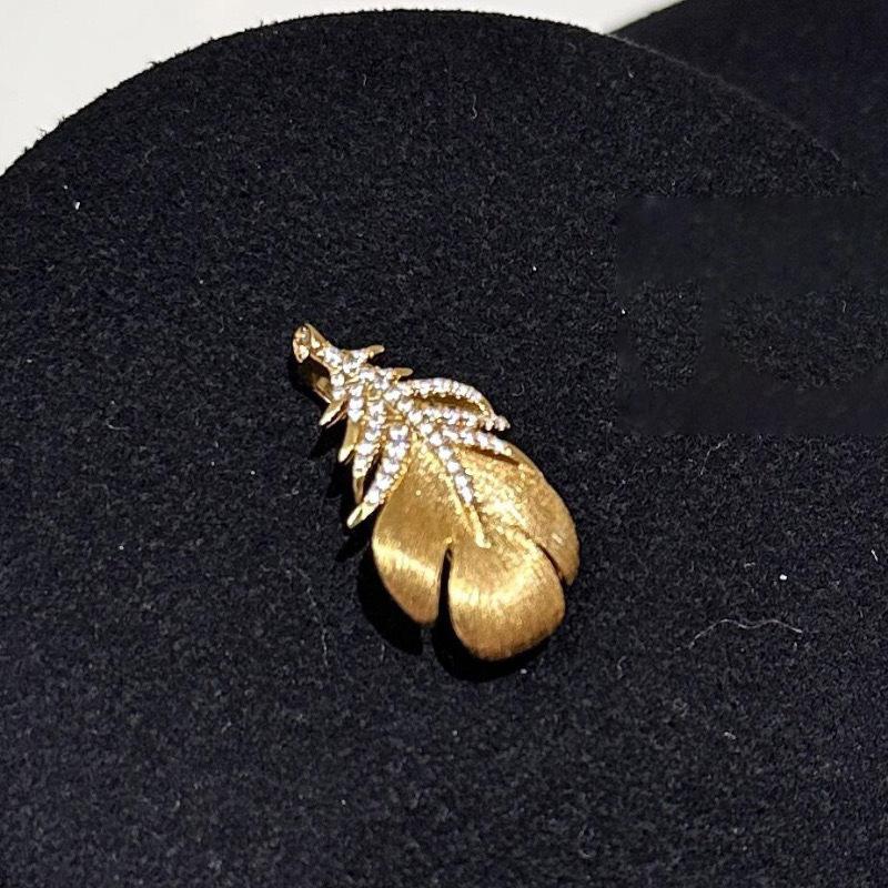 

18k real gold electroplated zircon feather brooch brooch corsage pin versatile suit accessories women