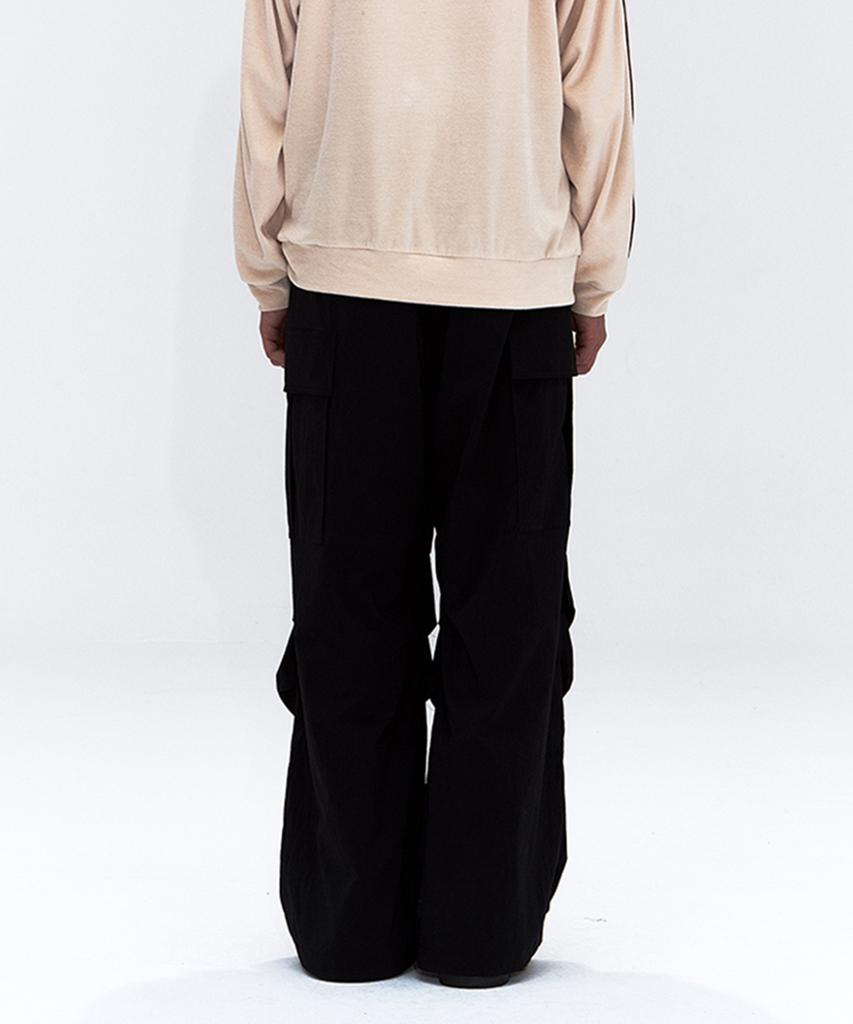 ERER [Un] Lightweight Nylon Carpenter Pants Black