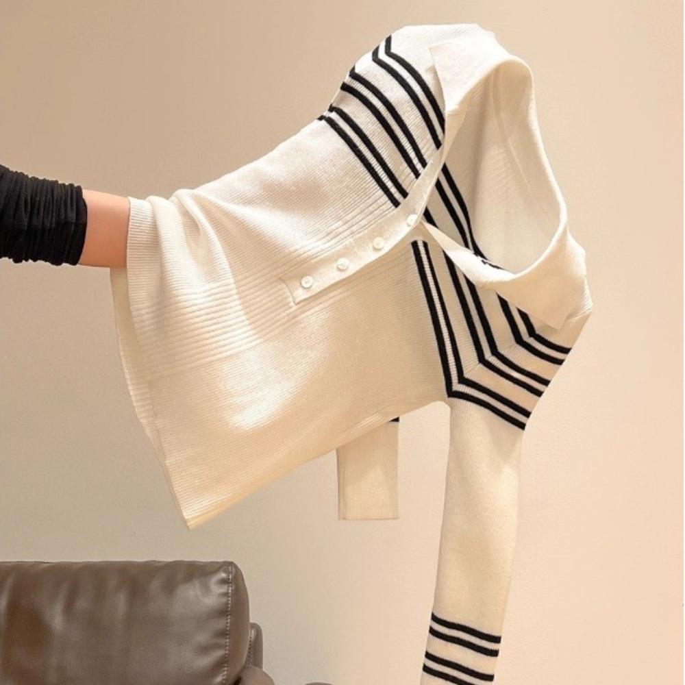 A New Autumn Women's Striped Half-lapel Top with A Unique Design Sense, Long-sleeved Knitted Base Layer
