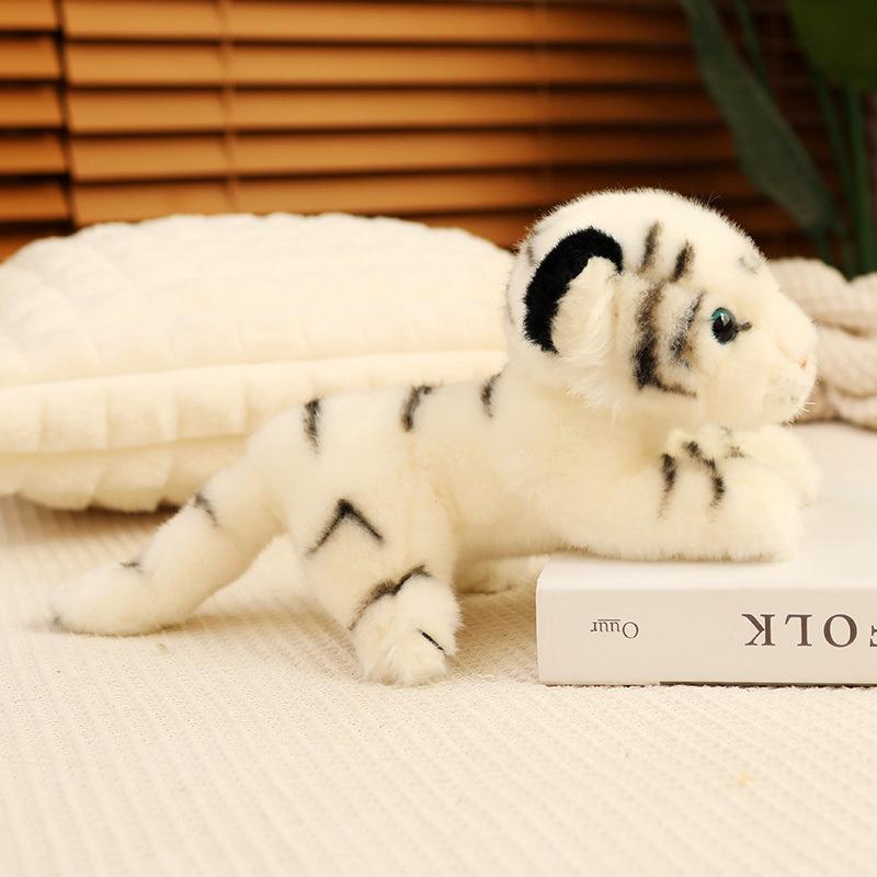 

Милая имитация лежащей маленькой куклы-тигренка, плюшевая игрушка, кукла белого тигра, кукла сибирского тигра, детская кукла, кукла 25cm（0.18kg）