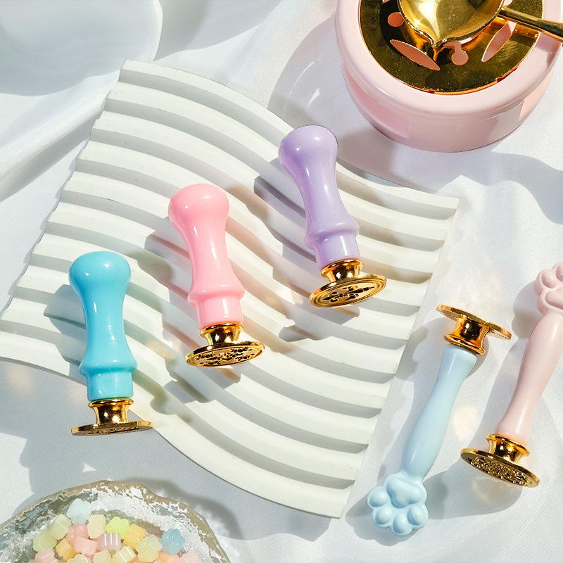 Complete Set of Fire Paint Seals Wax Sealing Material DIY Handmade Fire Paint Seal Set Sealing Wax Seal Envelope Invitation