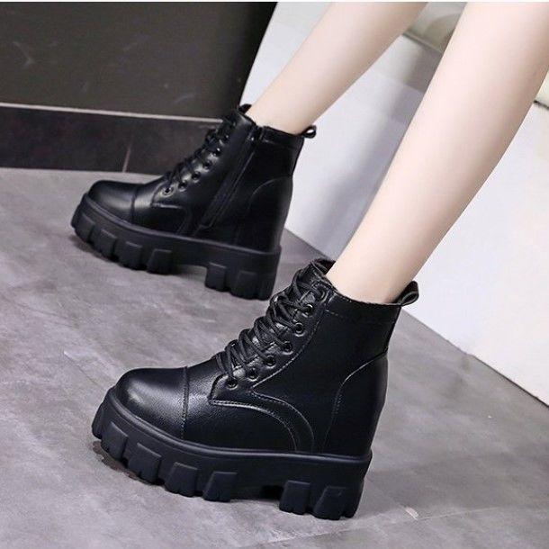 

женские ботинки Мартин на толстой подошве весенне-осенние одинарные ботинки в британском стиле 2025 новая женская обувь ботинки с внутренней платформой женские осенние 35 чёрный