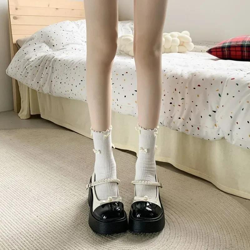 New Sweet Heart Shape Buckle Lolita Shoes Women's Patent Leather Thick Sole Mary Jane Shoes Women's Metal Decorated High Heels