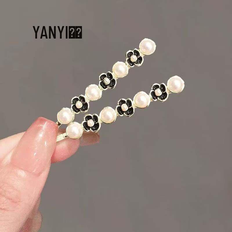 Pearl Camellia French-Style Women s Flyaway Bangs Clip