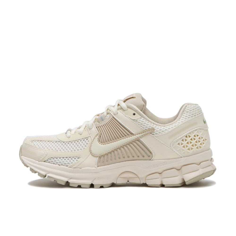 

Nike W Zoom Vomero 5 Wfq6868 111Palivr Pal 230