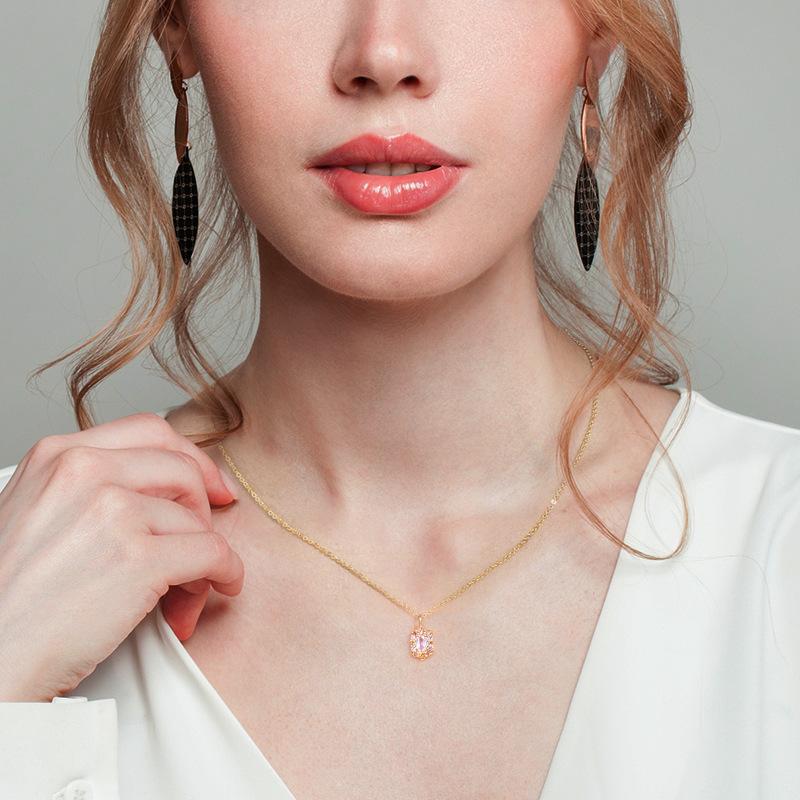 Color Matching Colored Silver Necklace Diamond Clavicle Necklace Gold Plated Shiny Eye-Catching Stacked Wind Accessories