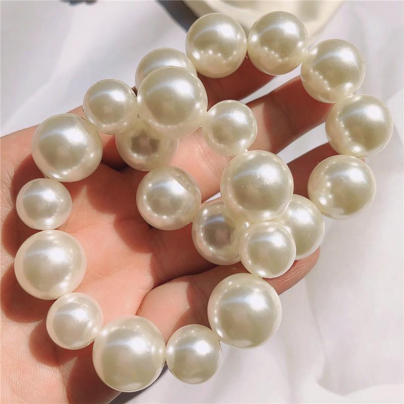 Romantic Pearl Hair Tie and Wristwear: Versatile European and American Style for Women