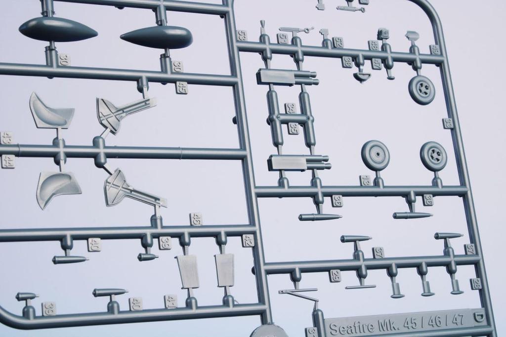 Special Hobby Britisches Supermarine Seafire FR Trägerjäger Plastikmodell SH72501 1/72 Mk.47