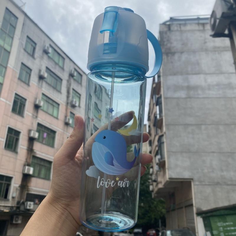 600ML Creative Spray Bottle Portable Children Outdoor Sports Multi-function Straw Cute Water Bottle