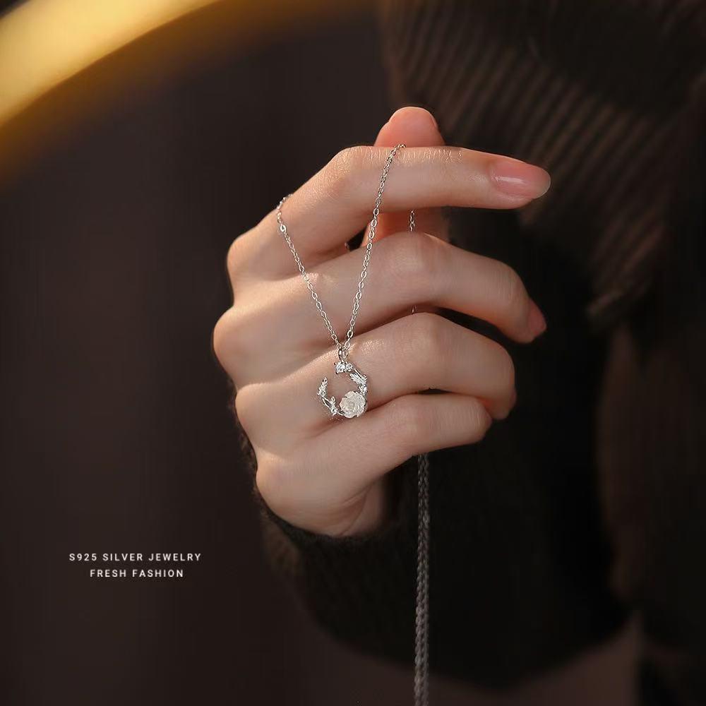 Elegant 999 Pure Sterling Silver Rose Wreath Necklace - Fresh, Gentle Design In Stock