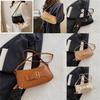 Trendy Fashionable Womens Shoulder Bag Ideal For Casual Outings And Everyday Use