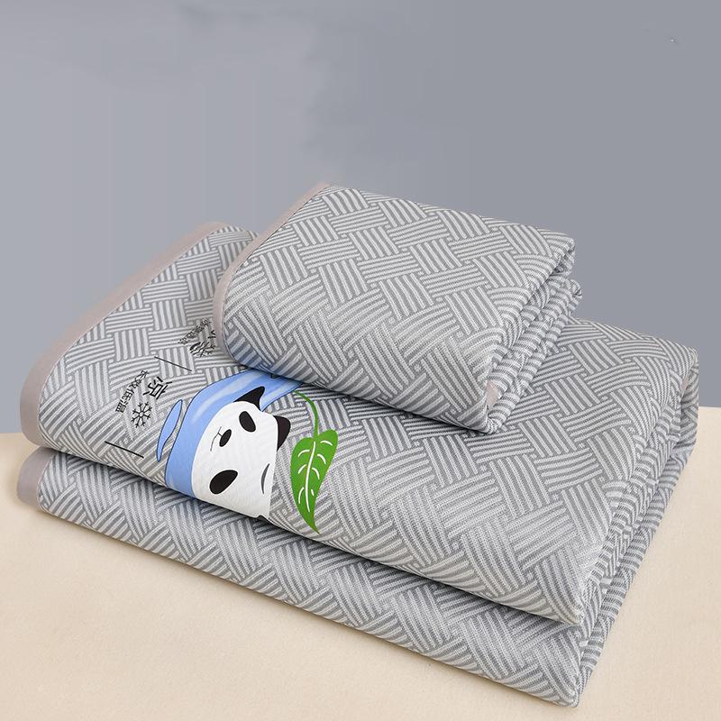 600D Carbon Light Fibres Summer Mat for Bed Soft Comfortable Ice Silk Cooling Mat Can Naked Sleeping Cool Bed Pad Cooling Mat