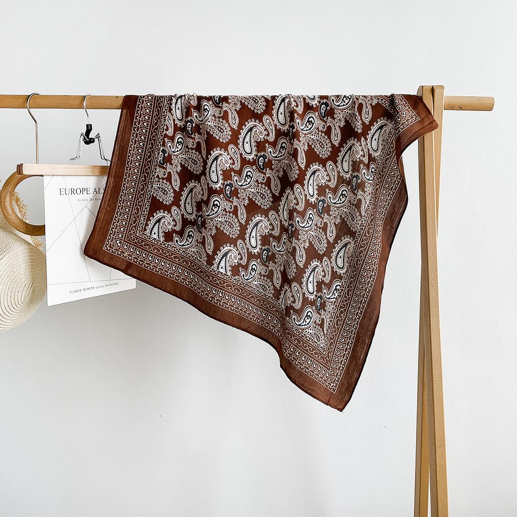 Retro Cotton and Linen Small Square Scarf Herringbone Silk Scarf Versatile Square Scarf Belt Silk Scarf Clothing with Neck Scarf