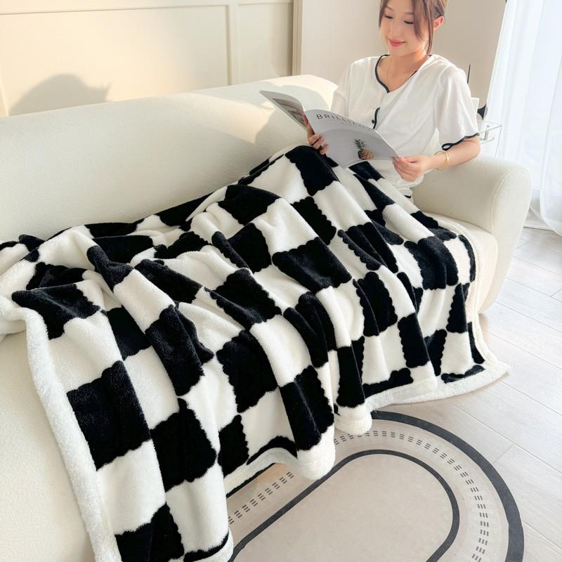 Thick Winter Fleece Blanket Double-Layer Polar Throw Bed Dorm Nap Cozy Geometric Checkered