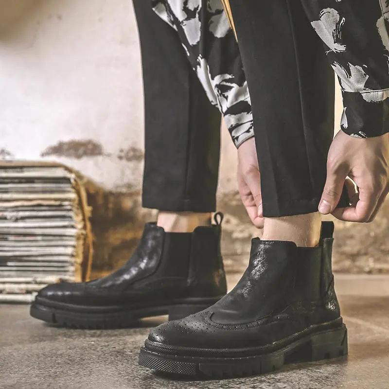 

Martin boots men s heightening in winter short boots men s matte British leather Chelsea boots men s leather shoes do not tie 38