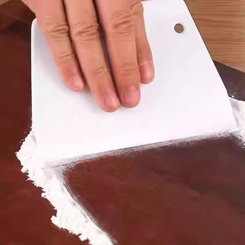 

Scraper Cutting Knife, Rice Noodle, Cake, Steamed Bun, Pancake, Cream Scraper, Plastic Scraper, Household Baking Tools small