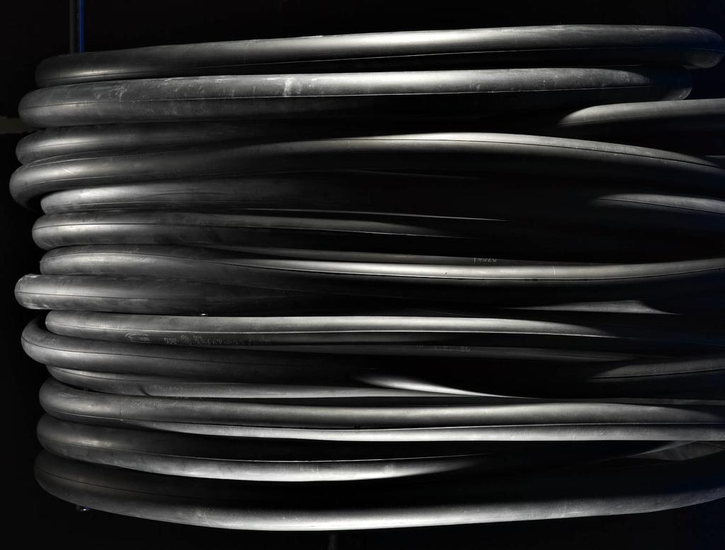 SCHWALBE 13D-AV 26x2.10/3.00 40mm Schrader Tube, 26', 10425740