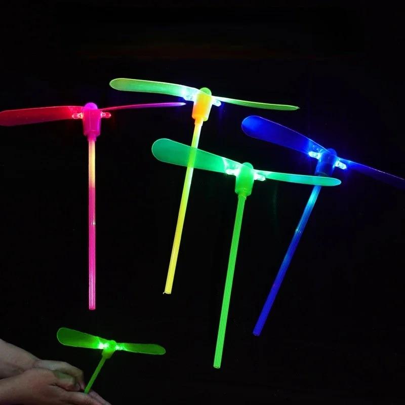 Novelty Plastic Bamboo Dragonfly Propeller Luminous Toys Kids Outdoor Toy Tradition Classic Nostalgic Toys Flying Arrows