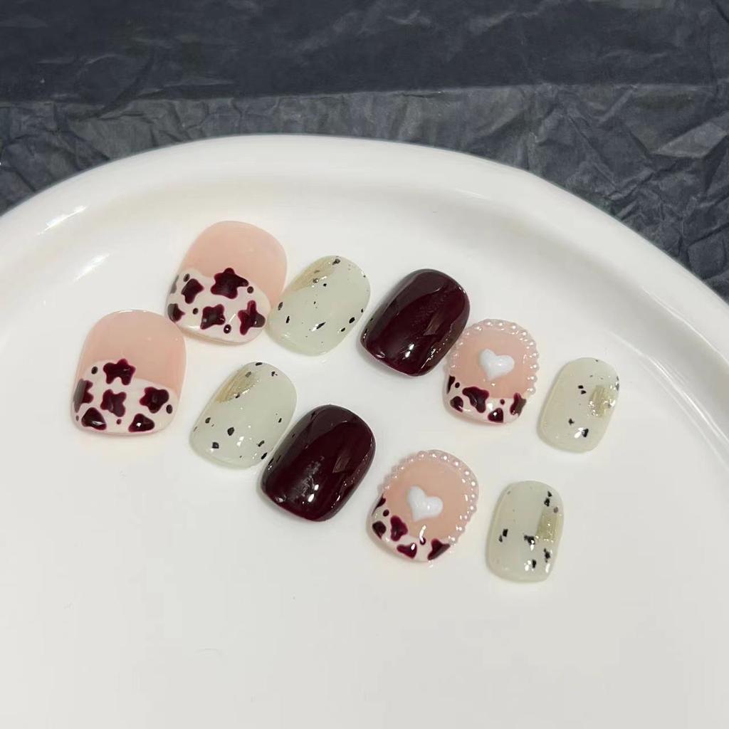 Wearing Armor Pure Handmade Manicure Finished Fake Nail Patches Ins Cute Pearl Love Cream Short Nail