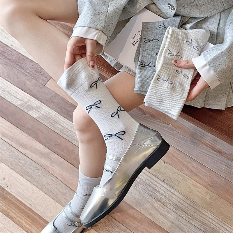 Calzini Miu Style da Donna al Ginocchio con Fiocco - Trendy Giapponesi Ballet Slouch per l'Autunno