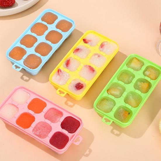 Eiswürfelform mit Deckel Stapelbare Eiswürfelformen für Gefrierschrank Ein-Klick-Entriegelung Versiegelter Eiswürfelbereiter für den Heimgebrauch