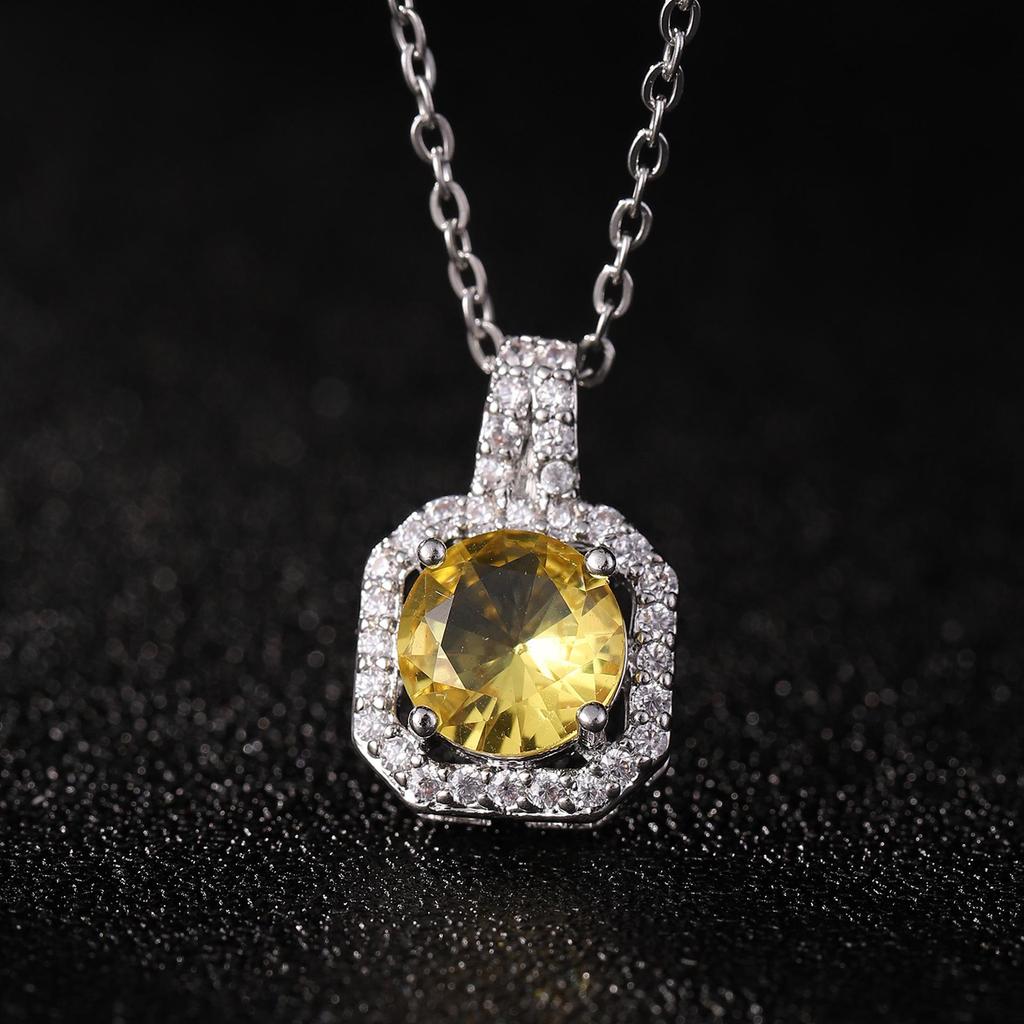 High-End Zircon Perfume Bottle Pendant Necklace - Luxury Fashion with Full Diamond Design