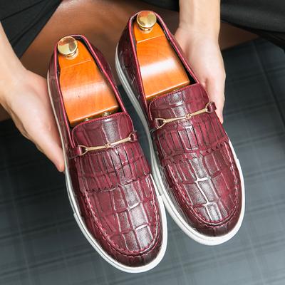 2024 Men's Designer Casual Shoes Fashion Grain Leather Men Retro British Style Loafers Mens Slip-on Outdoor Flats Shoes Sneakers