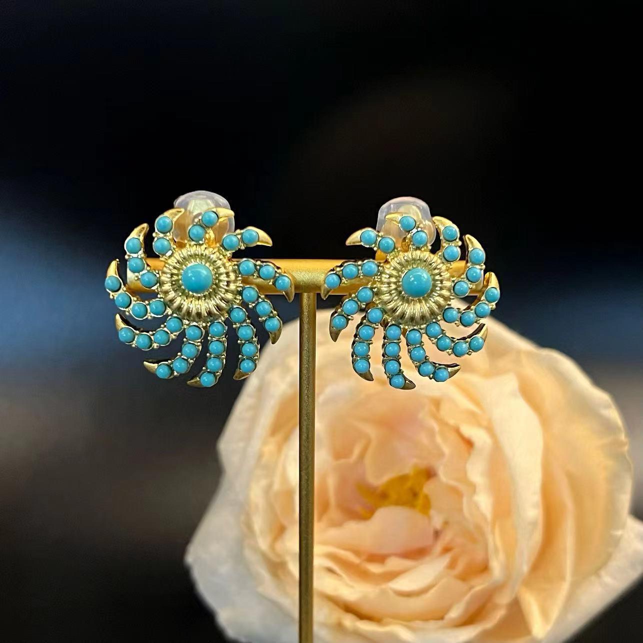 

Винтажный роскошный бирюзовый набор ожерелья и клипс Cui Jia - Летний чокер из коллекции «Фейерверк»