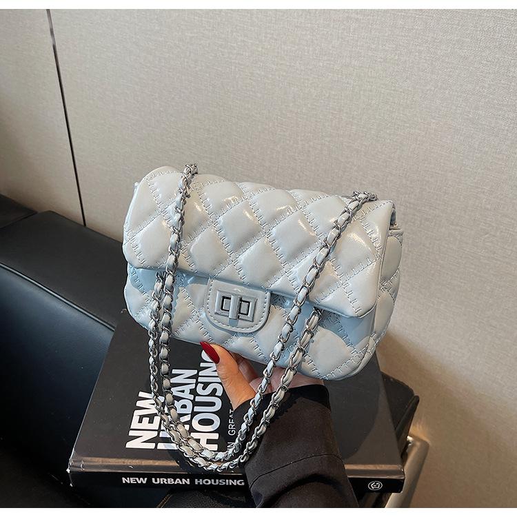 Rhombus chain bag women's new summer niche shoulder messenger bag versatile small square bag