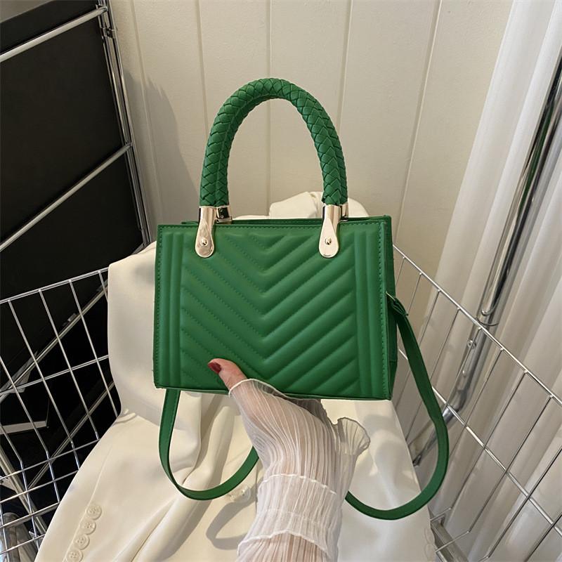 Stylish Pu Square Handbag For Women Trendy Street Fashion 2023 Summer Collection