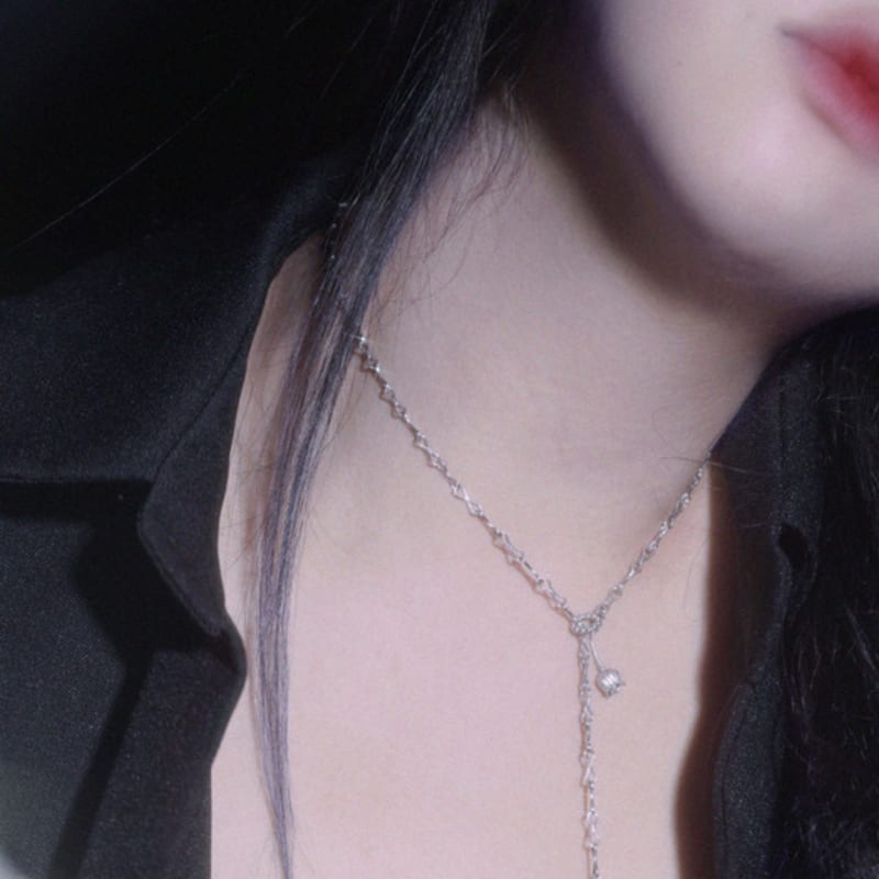 tomorrowobject 23FW. lily of the valley. necklace 03
