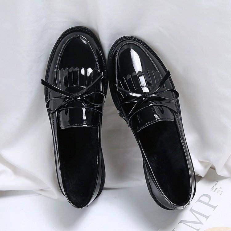 Small leather shoes, single shoes, loafers, spring flat bottom and one pedal, spring style, spring and autumn British style spring shoes
