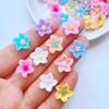60 szt. Nowe Urocze 13mm Mini Kwiaty Seria Żywica Płaskie Cabochony Scrapbooking Kawaii Ozdoby Akcesoria