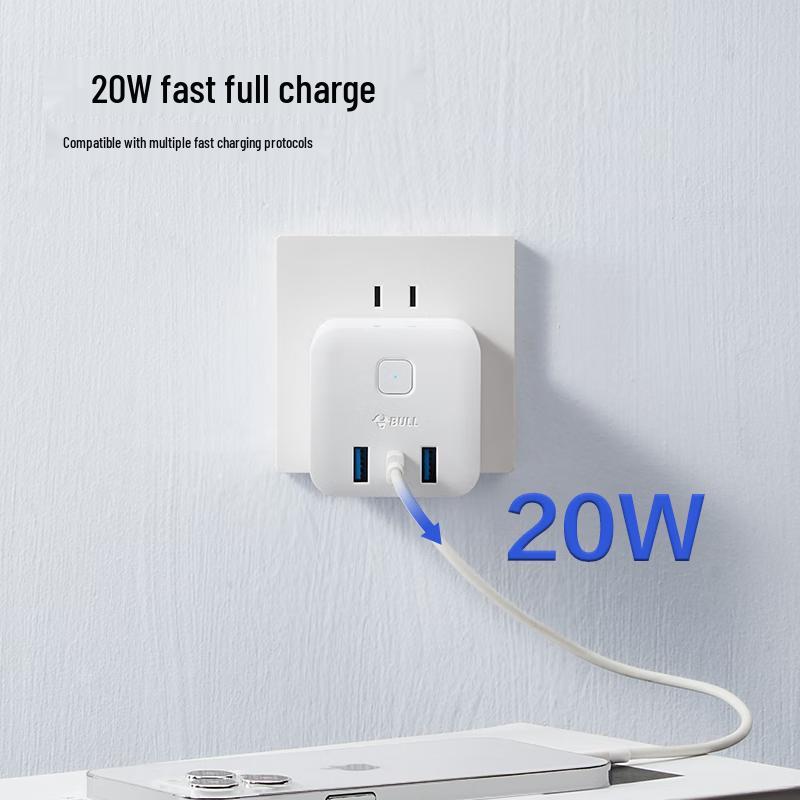BULL 3-Outlet UK Travel Adapter with USB