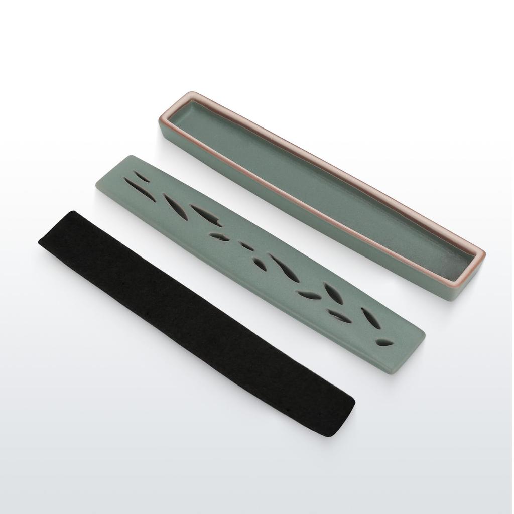 Ceramic Incense Burner with Lid, Horizontal Incense Holder, Buddhist Altar Accessories (Blue)