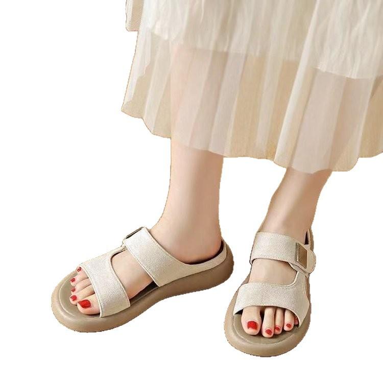 Slippers Women's Summer Wear 2025 New Fashionable Versatile Comfortable Platform French Foreign Trade Beach Sandals