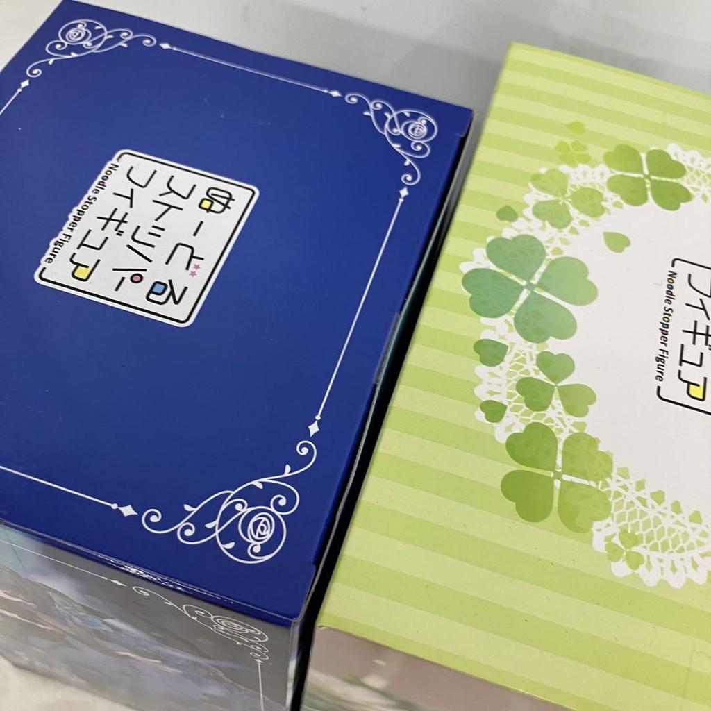 [USED] HF7988 Hatsune Miku Noodle Stopper Figures (2 pieces)