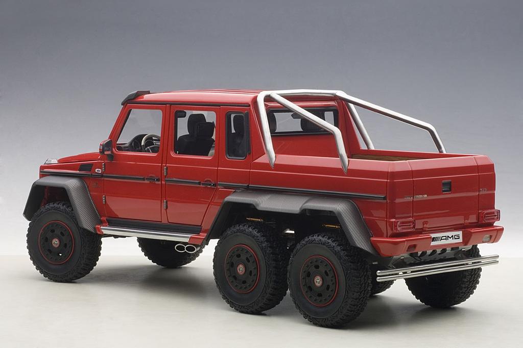 AUTOart 1/18 Scale Mercedes-Benz G63 AMG 6X6 (Red)