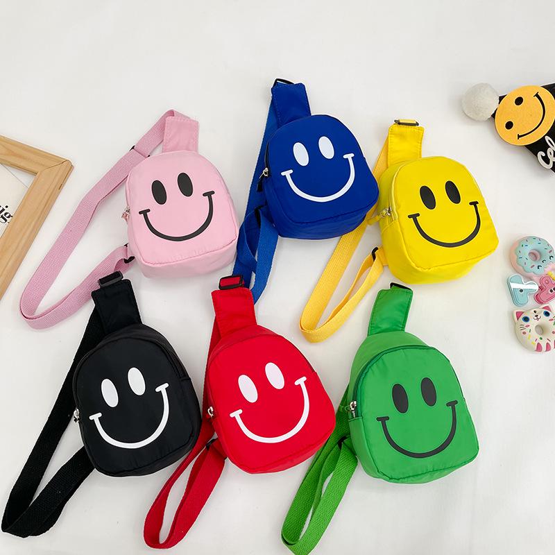 Borsa a tracolla con faccina sorridente per bambini - Tendenza nylon 2024, Marsupio da petto per ragazzi e Zainetto per bambini piccoli