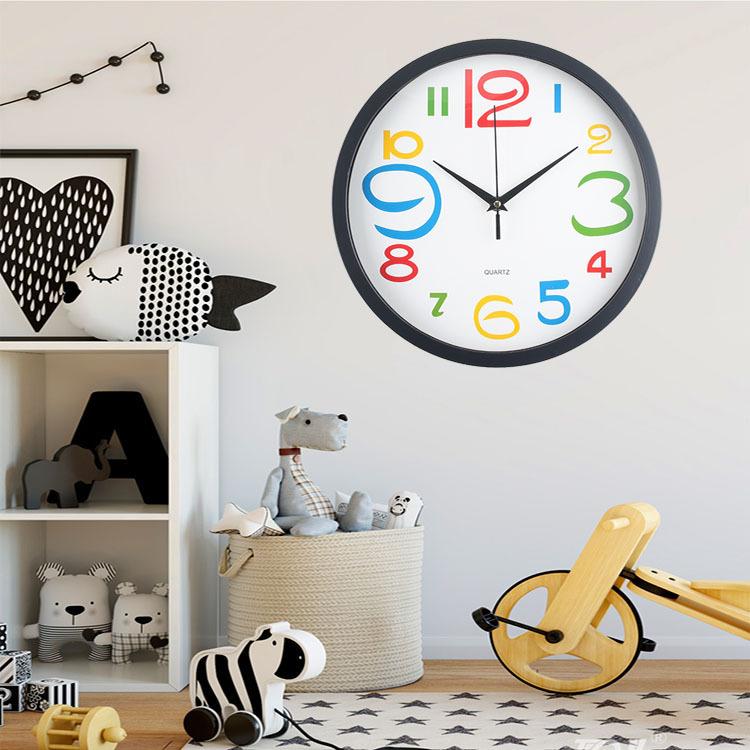 Accurate Travel Time, Simple and Silent Clock, Clear and Fresh Electronic Wall Clock, Versatile and Fashionable, Punch-free Quartz Clock