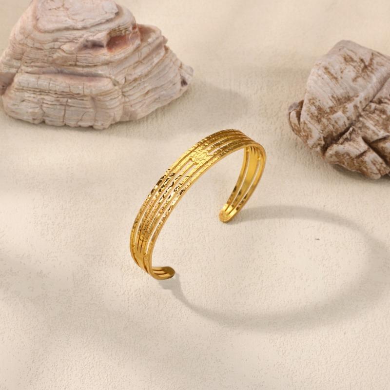 Bracelet jewelry stainless steel hollow line geometric bracelet women wide edge fashion personality exaggerated jewelry