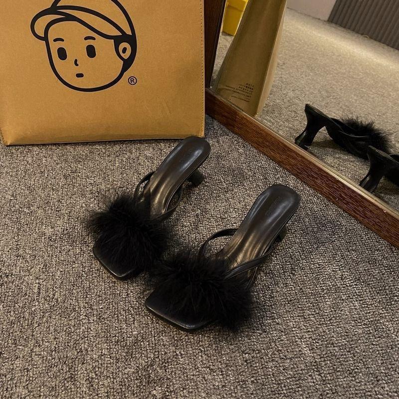 Niche High Heels Fluffy Slippers Women's Shoes Wear 2025 New Summer Fairy Style White Sandals