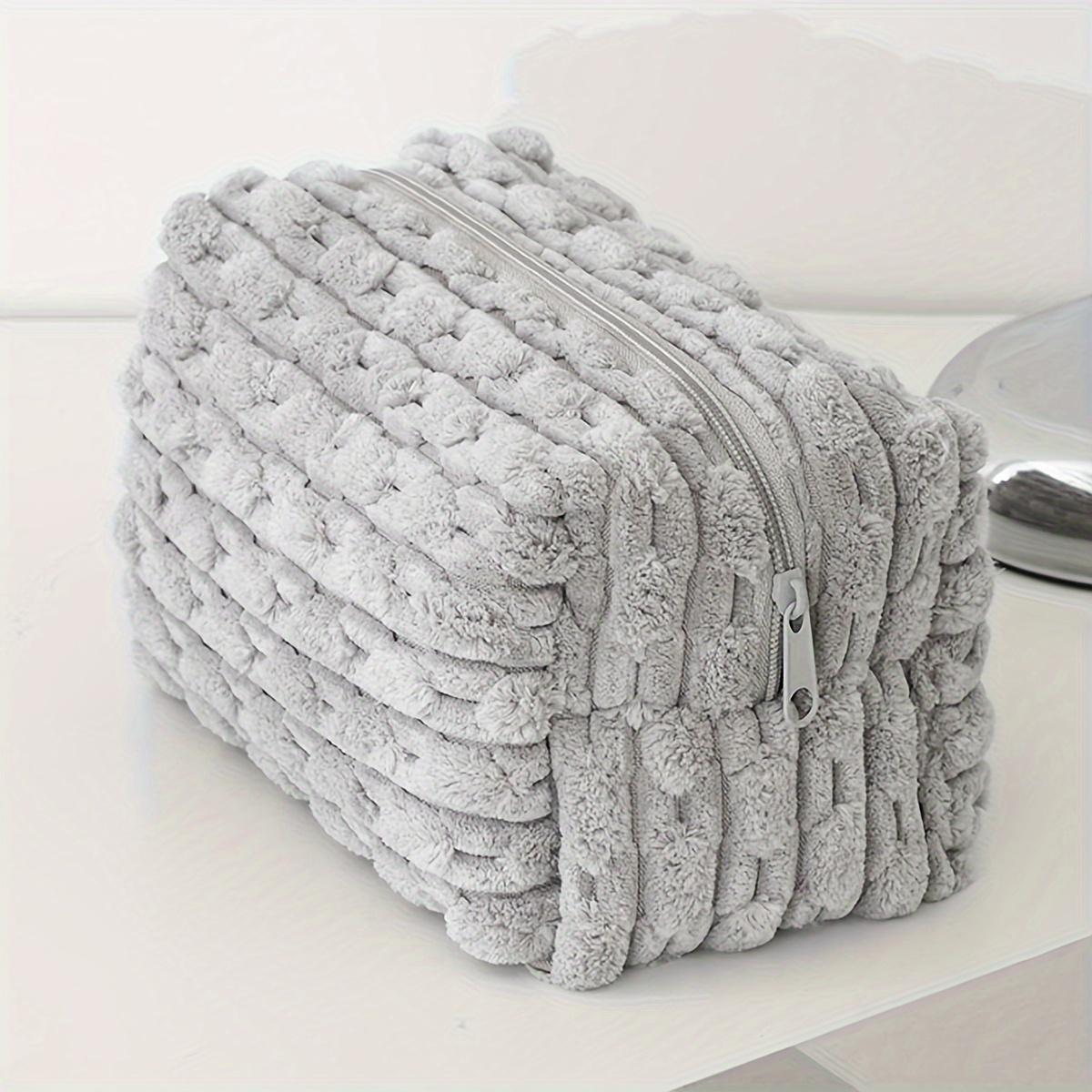 

Plush Solid Color Makeup Bag, Large Capacity Portable Tote for Women Toiletry Organizer сірий колір