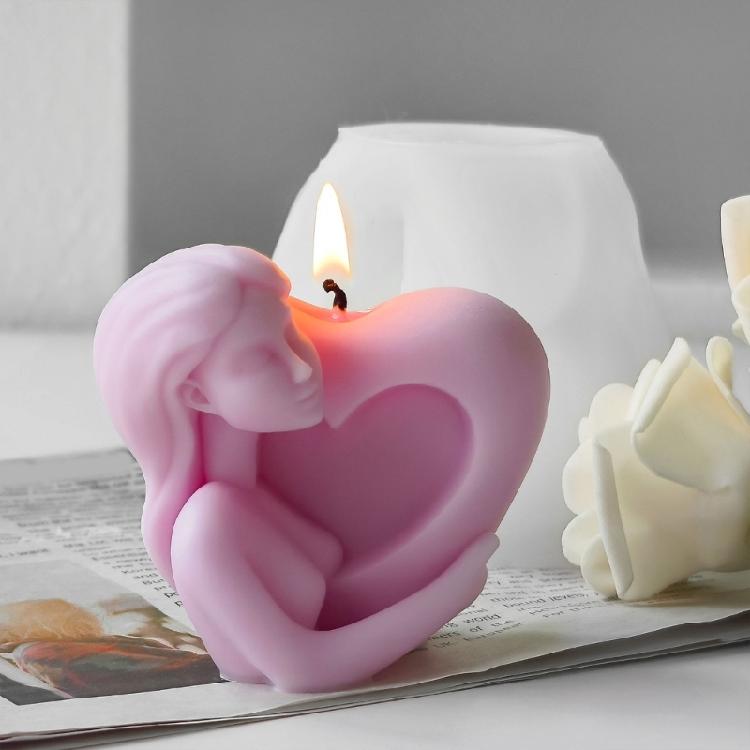 Creative Heart in Hand Silicone Candle Mold Wedding Decoration Candle Molds Silicone Texture for Projects and Candle