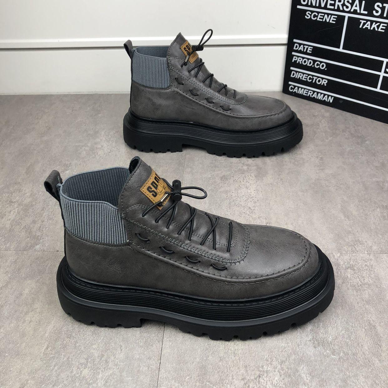 

2025 осень и зима новая мода кэжуал обувь на толстой подошве с увеличением роста рукав ботинки Мартина универсальные короткие ботинки корейская версия модной мужской обуви 39 серый